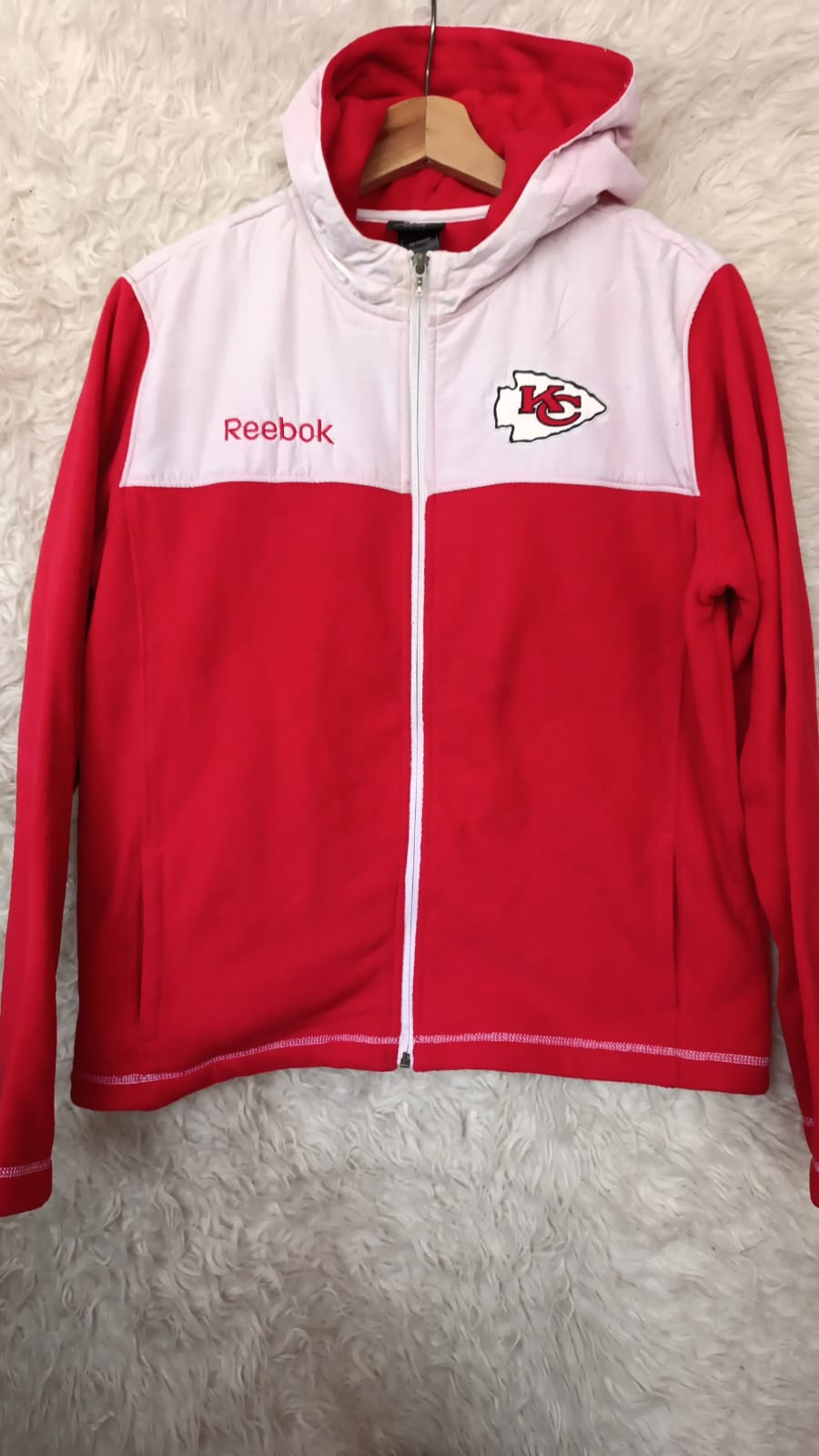 Reebok jaket fleece merah putih