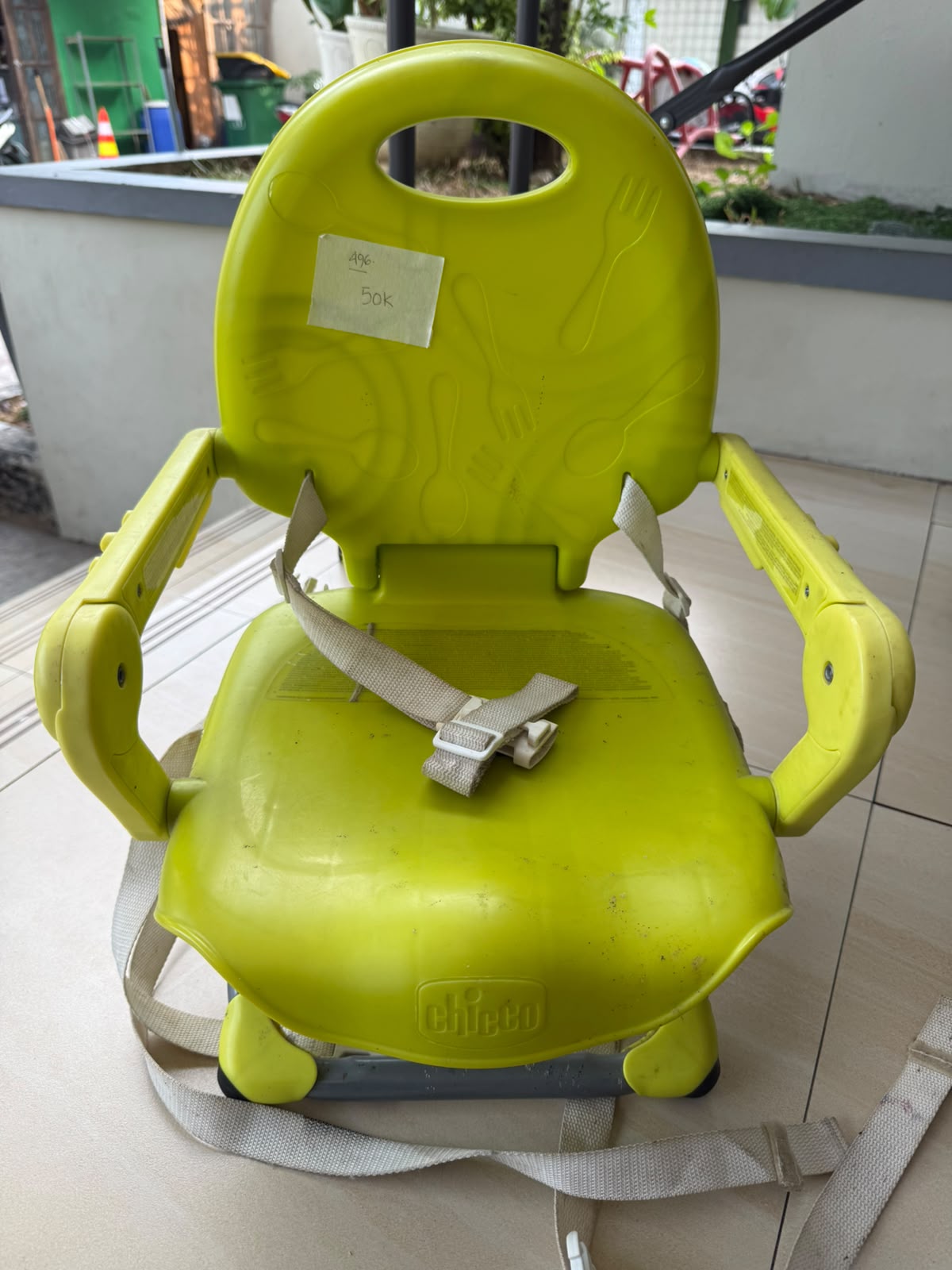 Kursi makan bayi Chicco